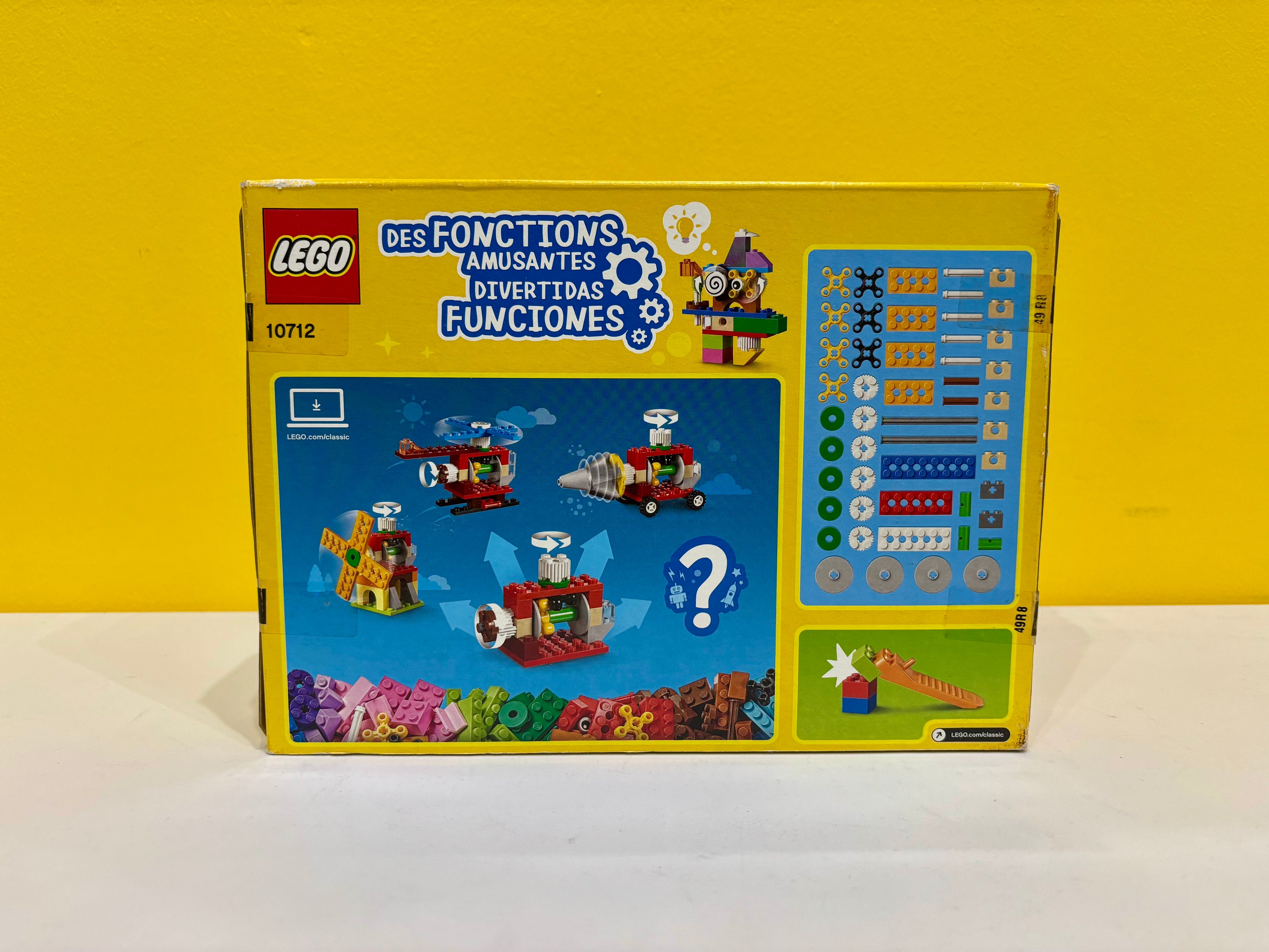 10712 Bricks and Gears