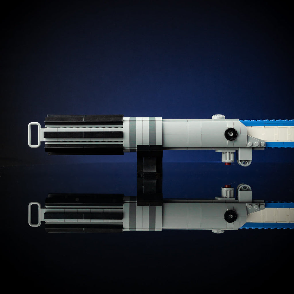 Bricker Builds - Luke Skywalker (blue) - Saber Life-Sized Replica