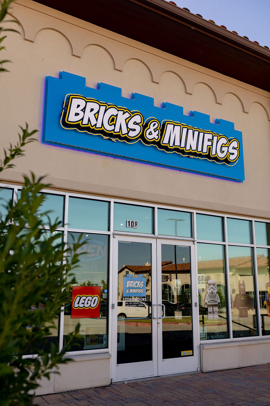 Bricks and Minifigs Frisco LEGO Store in Frisco