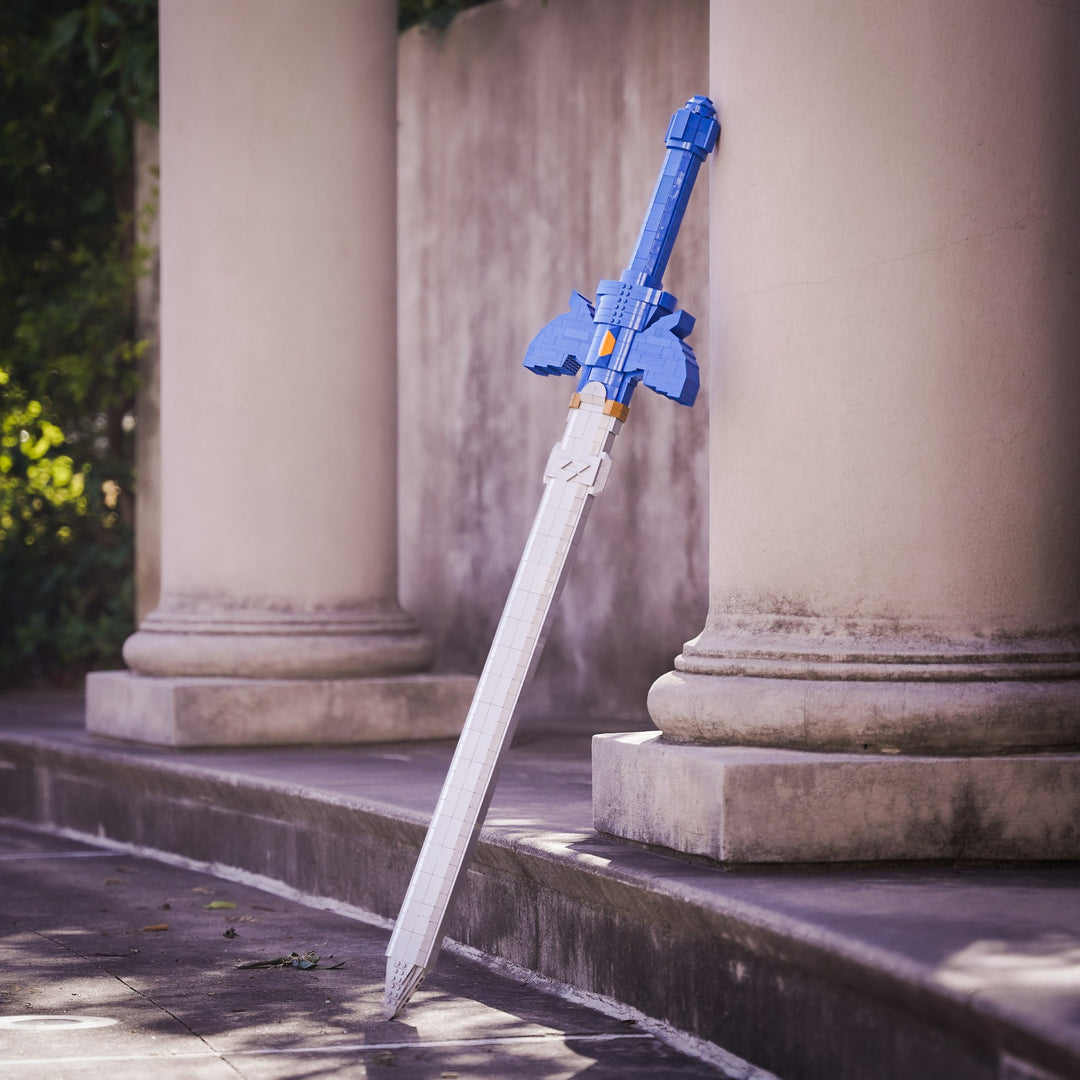 Bricker Builds - Hero's Sword Life-Sized Replica (Zelda)