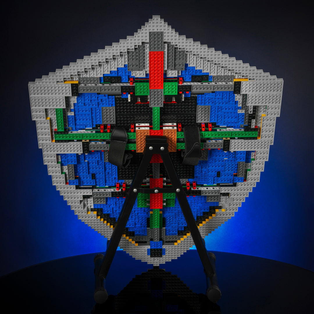 Bricker Builds - Life-Sized Hero's Shield (Zelda)